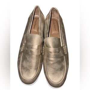 Tommy Bahama Gold Loafers